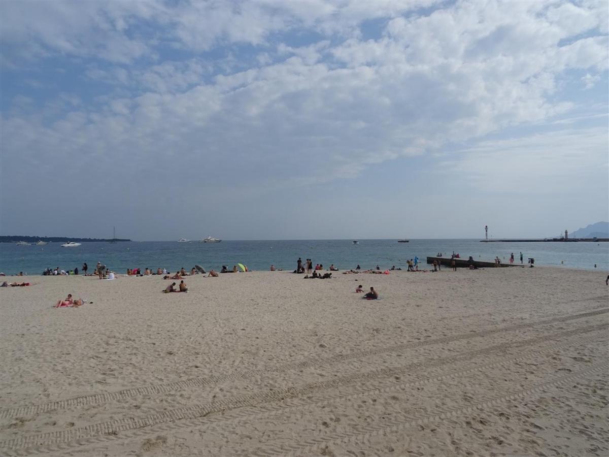 Apartment Rue St Antoine Cannes Luaran gambar