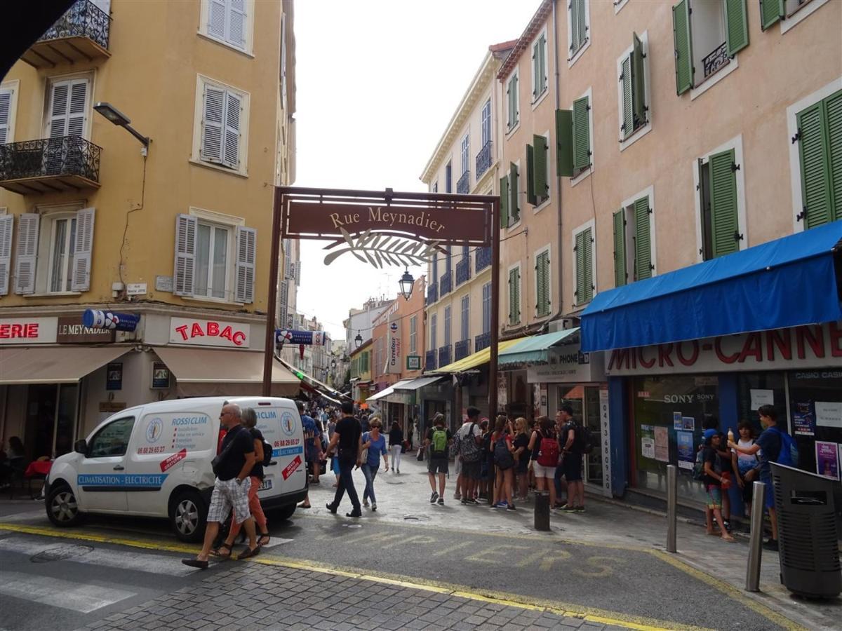 Apartment Rue St Antoine Cannes Luaran gambar
